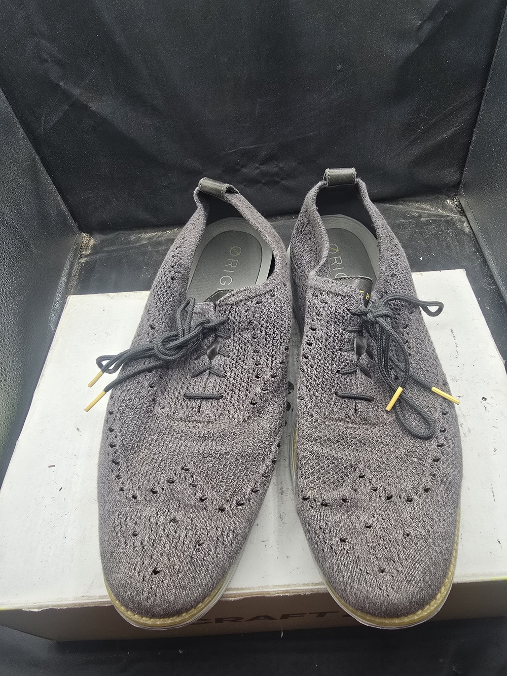 Origins Knit Wingtip Lace-Up Shoes in Gray